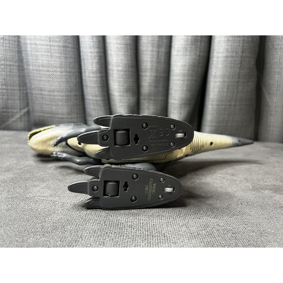 ZURU Robo Alive Attacking T Rex Dinosaur Robotic Pet Walking Roaring WORKS - Picture 5 of 13